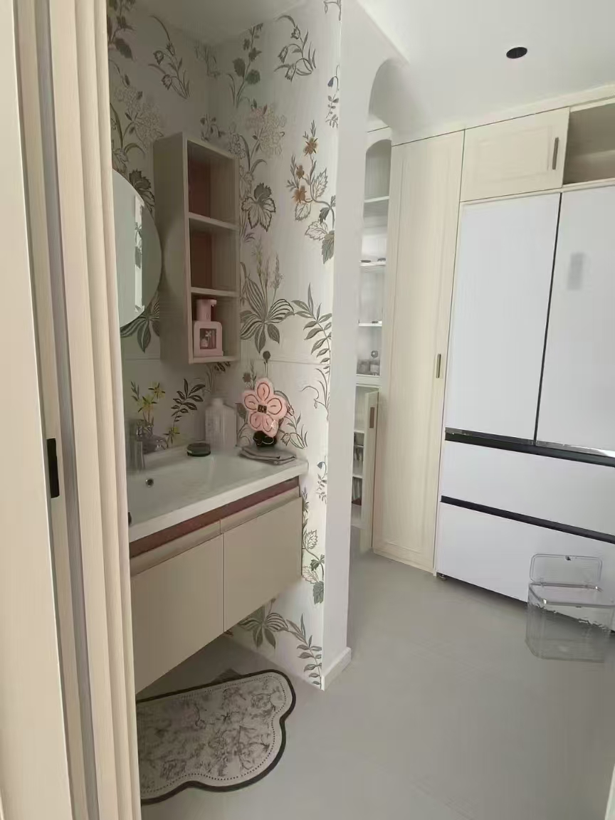 綠地花都-123㎡-現(xiàn)代簡約風(fēng)格 第4張